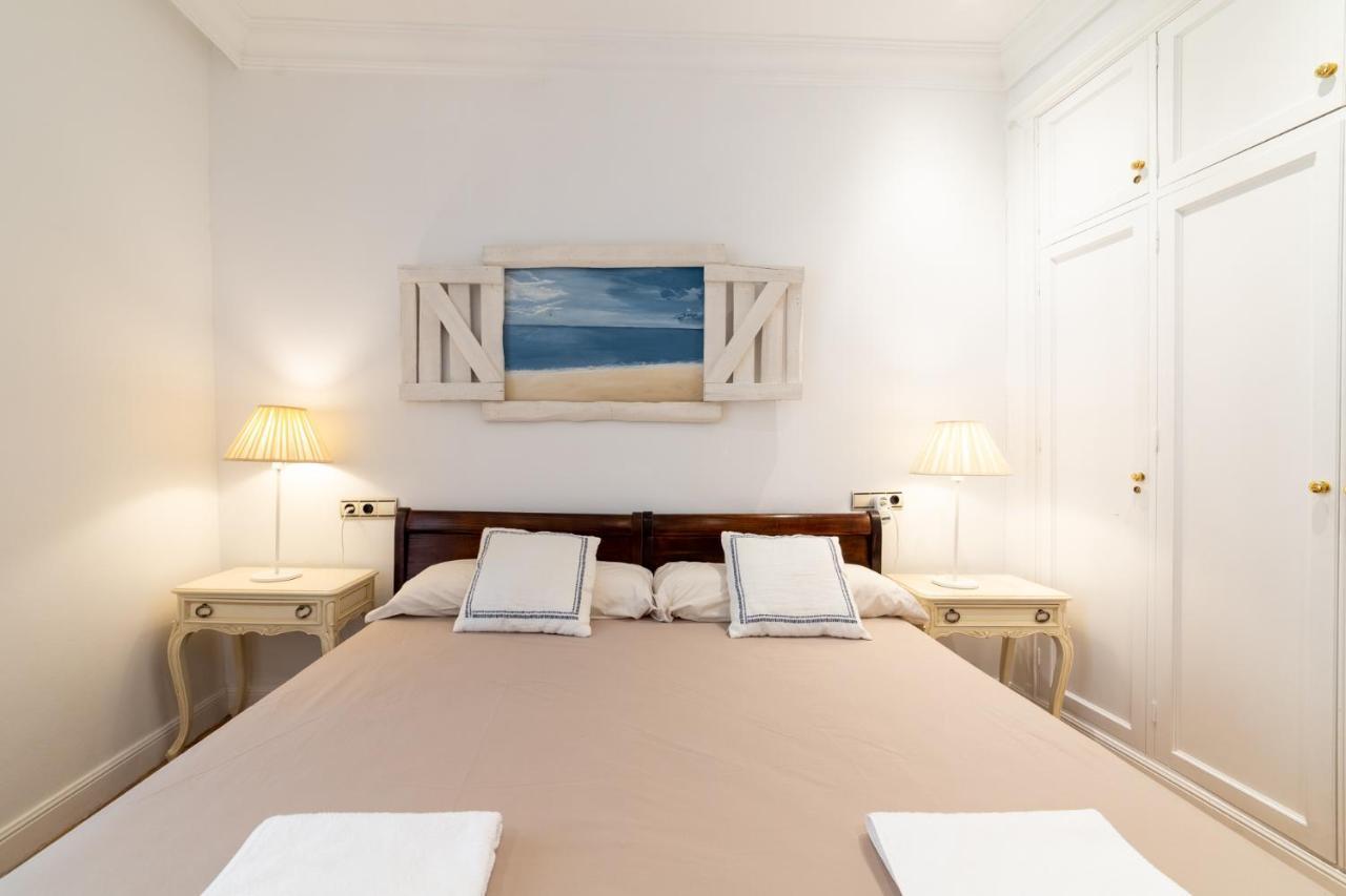 La Concha Cozy Balcony Apartment By Cisan Rentals San Sebastián Exteriör bild